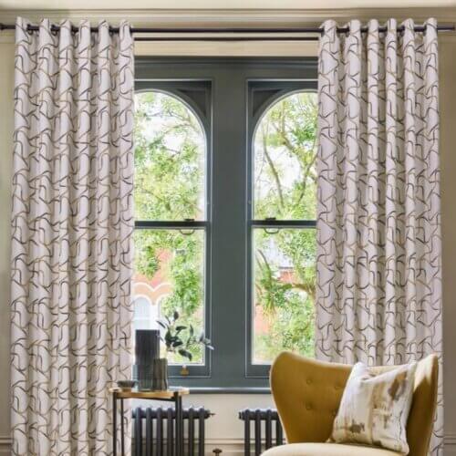 【Lauder】イギリス製　ドレープ