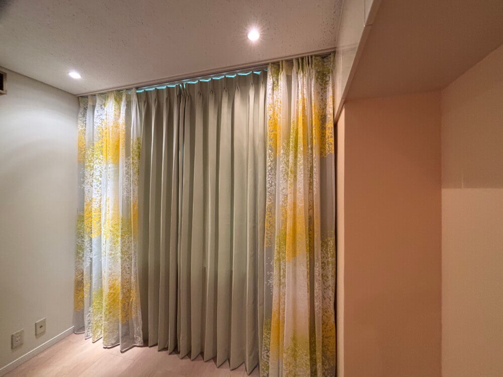 フロントレース × ウェーブスタイルで上質モダンインテリア