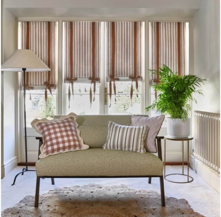 新年に向けたカーテン・ブラインド・シェードのお手入れ