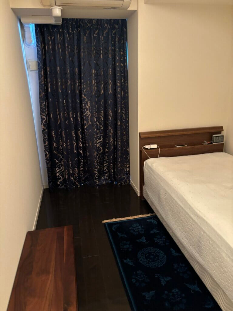 モダンシノワズリを彩る上質なオーダーカーテン