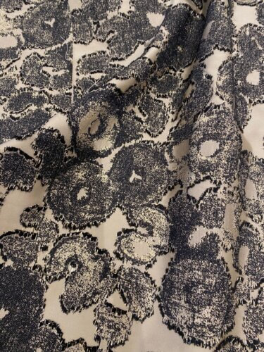 愛車とアートに包まれる、上質な大人のプライベート空間