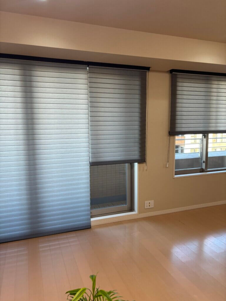 ハンターダグラス　電動シルエットシェード