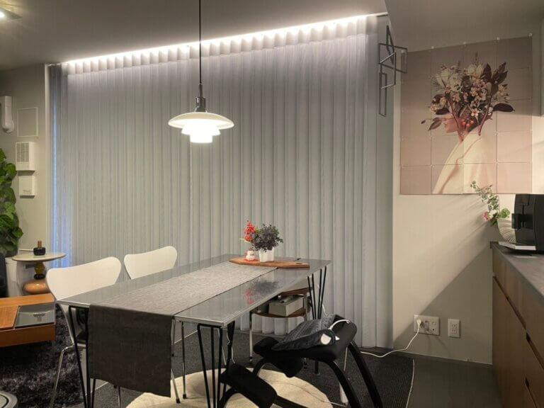 スマートドレープ×間接照明で叶う『洗練ホテルライク空間』