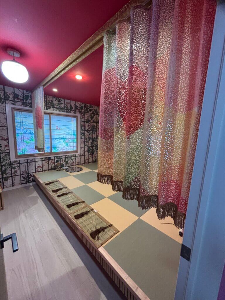 ユニークな発想が光る、民泊インテリア